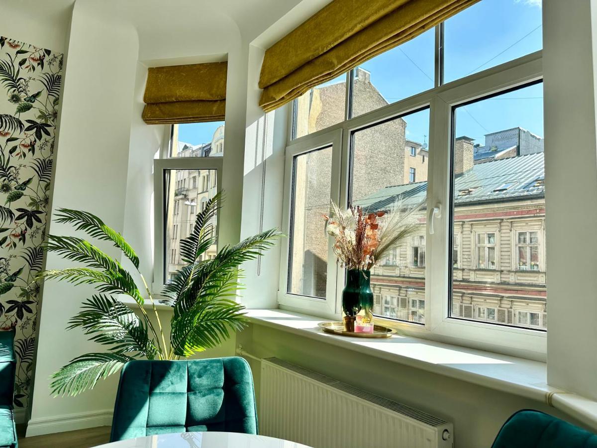 Apartamento Gertrude'S Heart Riga Exterior foto